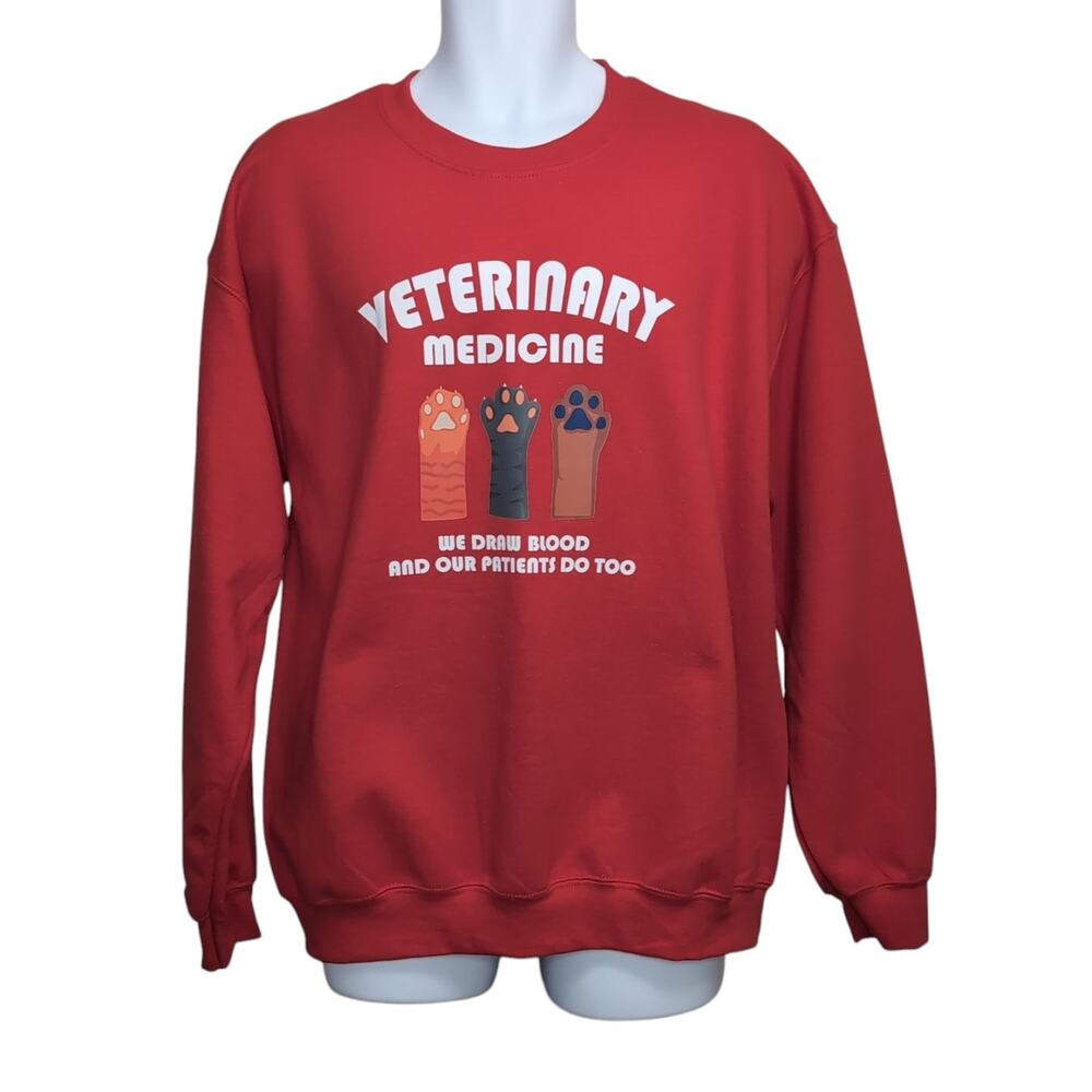Veterinary Vet Graphic Gildan‎ Heavy Blend Sweatshirt Crewneck Mens L Red Fleece
